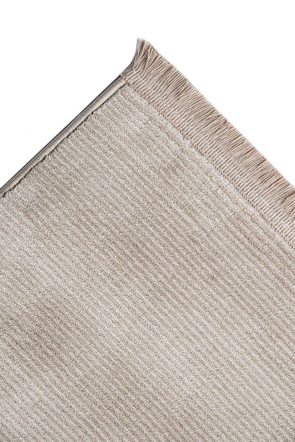 Pera PE 03 Beige Modern Desenli Yumuşak Salon Halısı